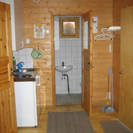 Camping Viinikanniemi 4*
